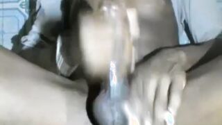 KENYAN YOUNGSTER SOLO HAND JOB