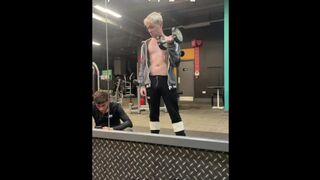 Sweat-soaked gym twinks pummel in the switching guest room showers