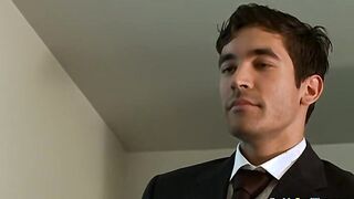 Tommy DeLucas Phat Rock-hard Manstick Was Milked By 2 Wondrous Daddies