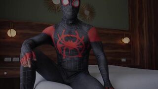 Thats How You Shoot Your Net, Spiderman?! [WorldStudZ]