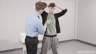 Airport Security Michael DelRay take Fap hunter for a intimate check-up