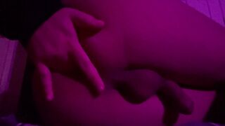 Fingerblasting my first-timer guy slit