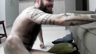 I got so crazy jacking off online that I jism all over myself! All the way to my face!