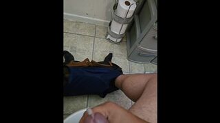 Quickie: Snap clamps; super-steamy gloppy geyser.