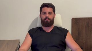 POINT OF VIEW: Im your sir and its time for you to be put in v-card