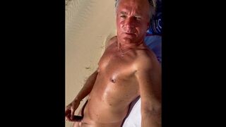 Christopheporn Bongacams model love jam climax at the beach