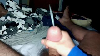 STROKING MY WOOLY STIFFY