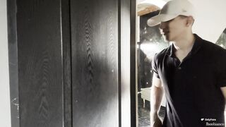 In the casino someone pay me for ripple my muscles and jack off my uncircumcised knob