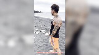 HOMOSEXUAL PEE in a PUBLIC PLACEPeople Can DETECT ME