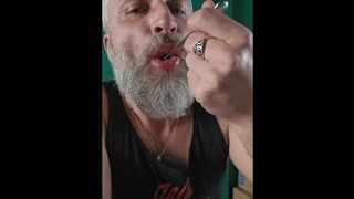 Fellow was reddening in cafe eyeing tonguing éclairs so I took home gave him food & shrunk