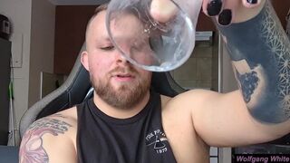 POINT OF VIEW: Im working right now but you can wank off in front of me ;)