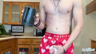 Humungous Spunk-pump Dude Loves Coffee With Jizz Mayo