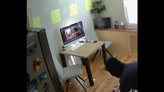 WEB - Máscara em ação - O jovem Bican fodeu-me até ao fim!