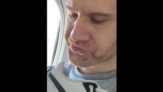 Sharing Nike Air Max Sneaker 1