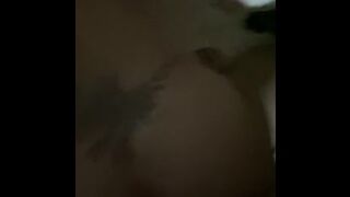 Il postino doveva solo consegnarmi la posta