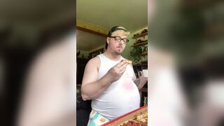 Homo stoner gamer sticks himself 1