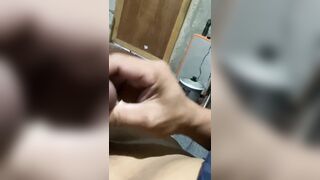 Sarap gapangin ni bayaw,habang natutulog katabi mga pamngkin kong maliliit,nagsalsal nalang mona ako