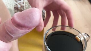 A glass of cola for you, precious!