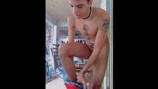 Me vestindo para ir para a academia