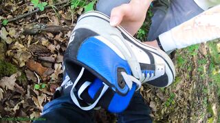 Take off Buddies boots and socks