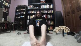 Lush stud gives his faux-cock a foot wank - Preview