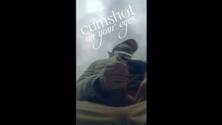 [Point of view] Jizz flow on eyes. Strenuous ejaculation with figure wiggling and convulsions in the open air