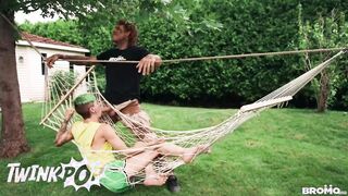 Youngster Pop - Slender Nice Fellow Charly Willinsky Gets Astonished By Beefy Bo Sinns Meaty Pecker