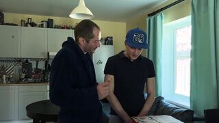 Oliver did not hope such a cool courier to bring him pizza, on which he got a man rod -305