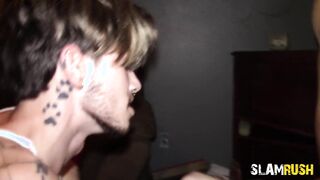 This dude commenced praying for his dad