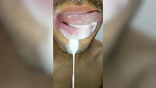 I ENJOY JIZM IN THE JAWS, TONGUE, IMMENSE AND STRONG SPUNK-PUMP, SLOOPY, SMOOCH