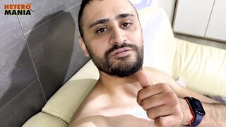 Louis Novak Is Back And Jizzes Ample + Soles Off the hook