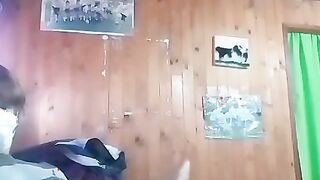 Camera catches stepbrother wanking