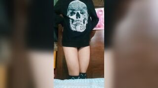 Demonstrating my rump and underpants