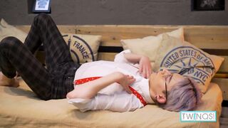 Slender Alternative Youngster Karol Gajda Kneads And Jacks His Man-meat!