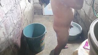 Father Tatted Naglaro sa CR