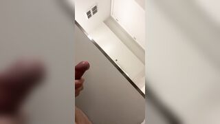 Nussin buts Pop-shot comp