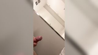 Nussin buts Pop-shot comp