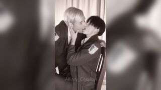 Aot Eruri Homosexual Teaser Erwin x Levi