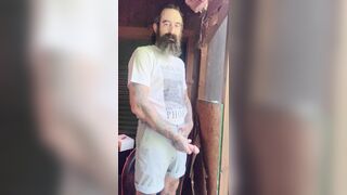 Welcome to Camp Wannacumma! Let’s dump together!