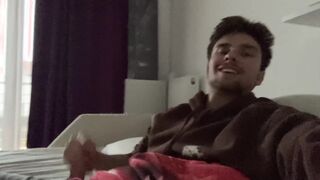 molten hetero school stud drains off his phat cut sausage