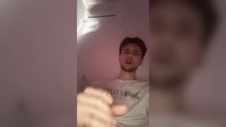 Warm Hetero School stud strokes off his fat cut jizz-shotgun