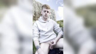 Ginger Twunk fapping in public