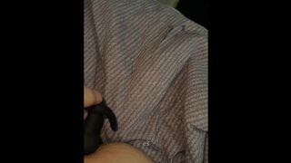 Analkugel ins enge Arschloch geschoben