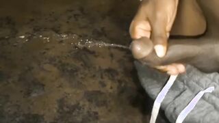 INSANE Inexperienced Stud urinating