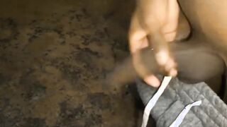 INSANE Inexperienced Stud urinating