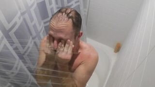 Apartment Joy and Douche