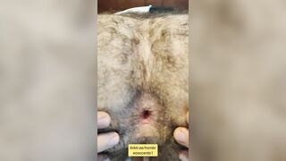 wonderful colombian opened up gams broad and displays everything