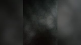 Mi padrastro me encuentra masturbándome y esto pasa