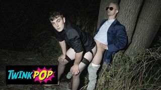 TWINKPOP - Tom Bacan Lights Up A Smoke And Plows Jakob De Lung In Doggy style In The Forest