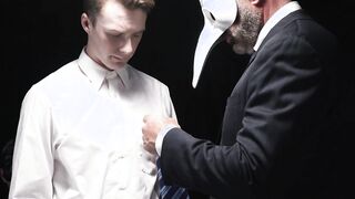 MasonicBoys Hooded DILF Damien Oaks orders youngster to sit on bum buttplug